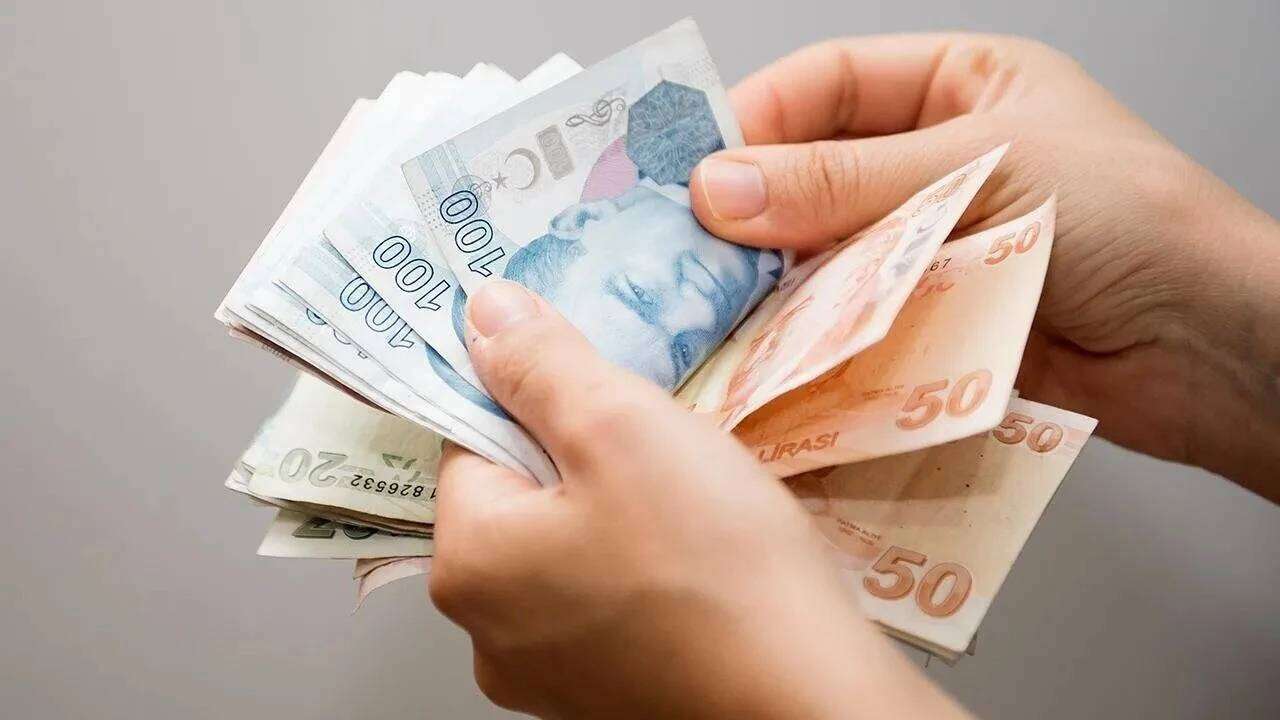 SSK ve Bağ-Kur'luya ek 1 maaş yatacak: Başvuru şartı ve tarih açıklandı, işte hane hane ödenecek kalemler! 6